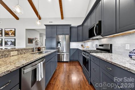 70 Copper Creek Lane Hendersonville NC 28739