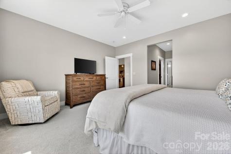 70 Copper Creek Lane Hendersonville NC 28739