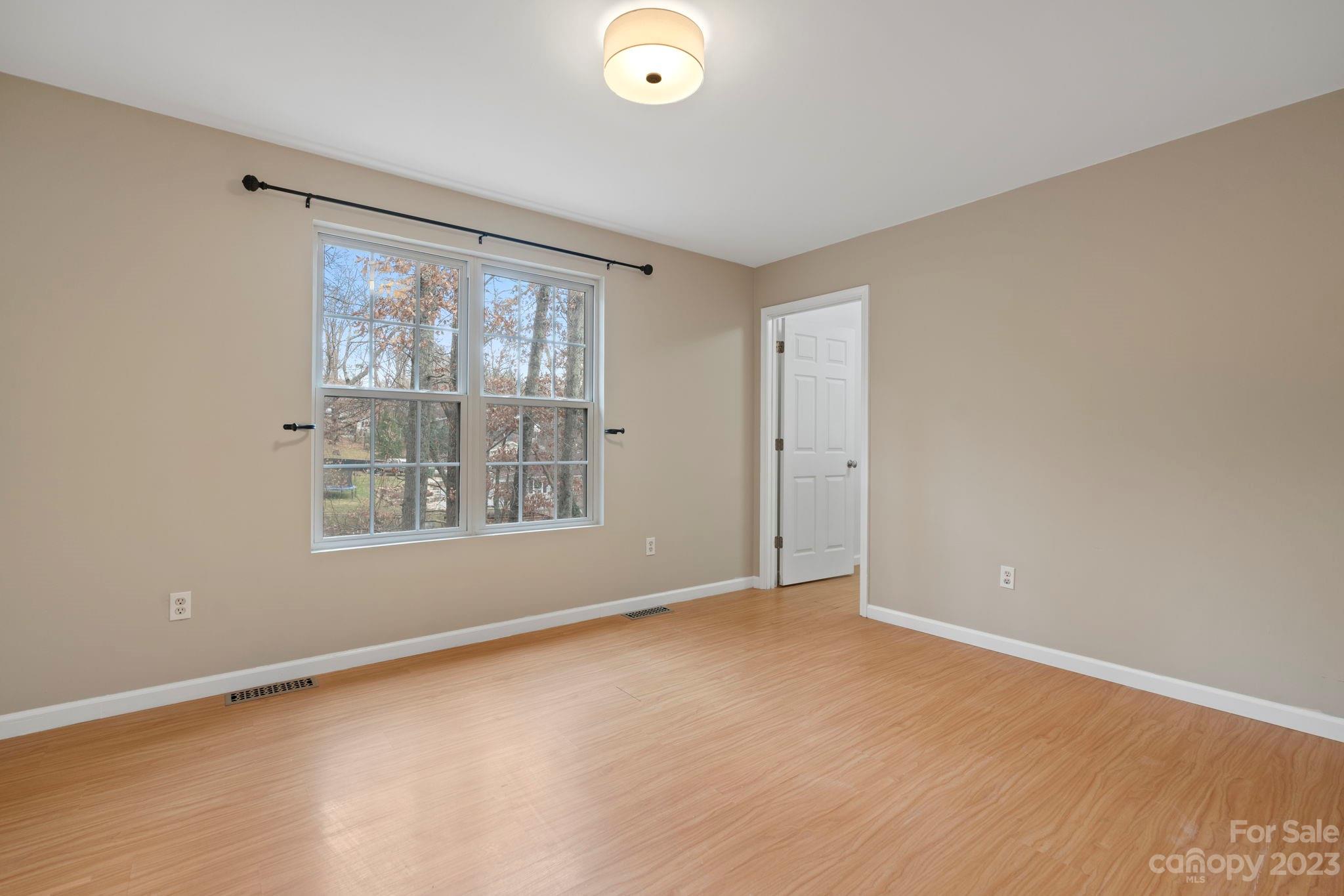 342 London Road Asheville NC 28803
