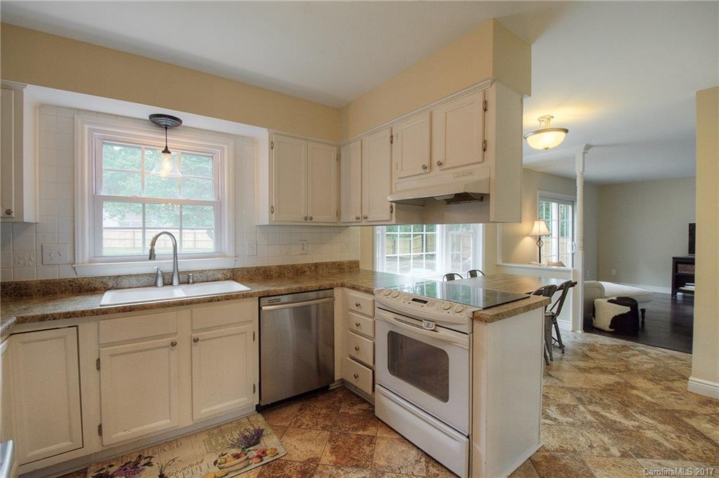 307 Sandymead Road Matthews NC 28105