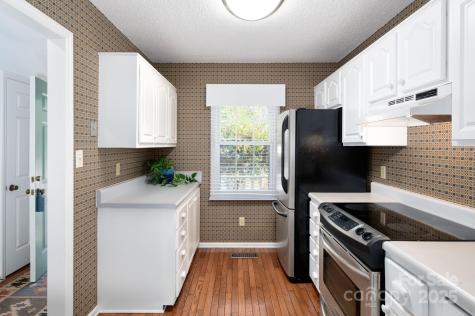 38 Wildwood Avenue Asheville NC 28804