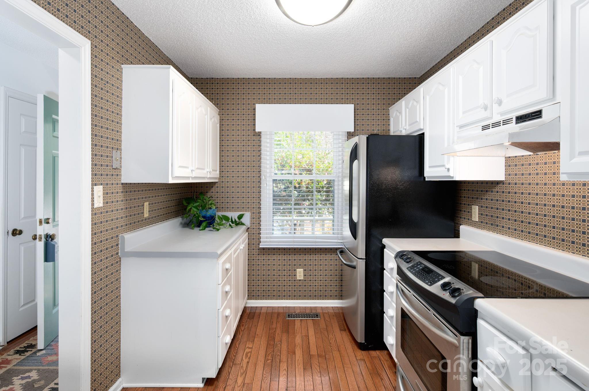 38 Wildwood Avenue Asheville NC 28804