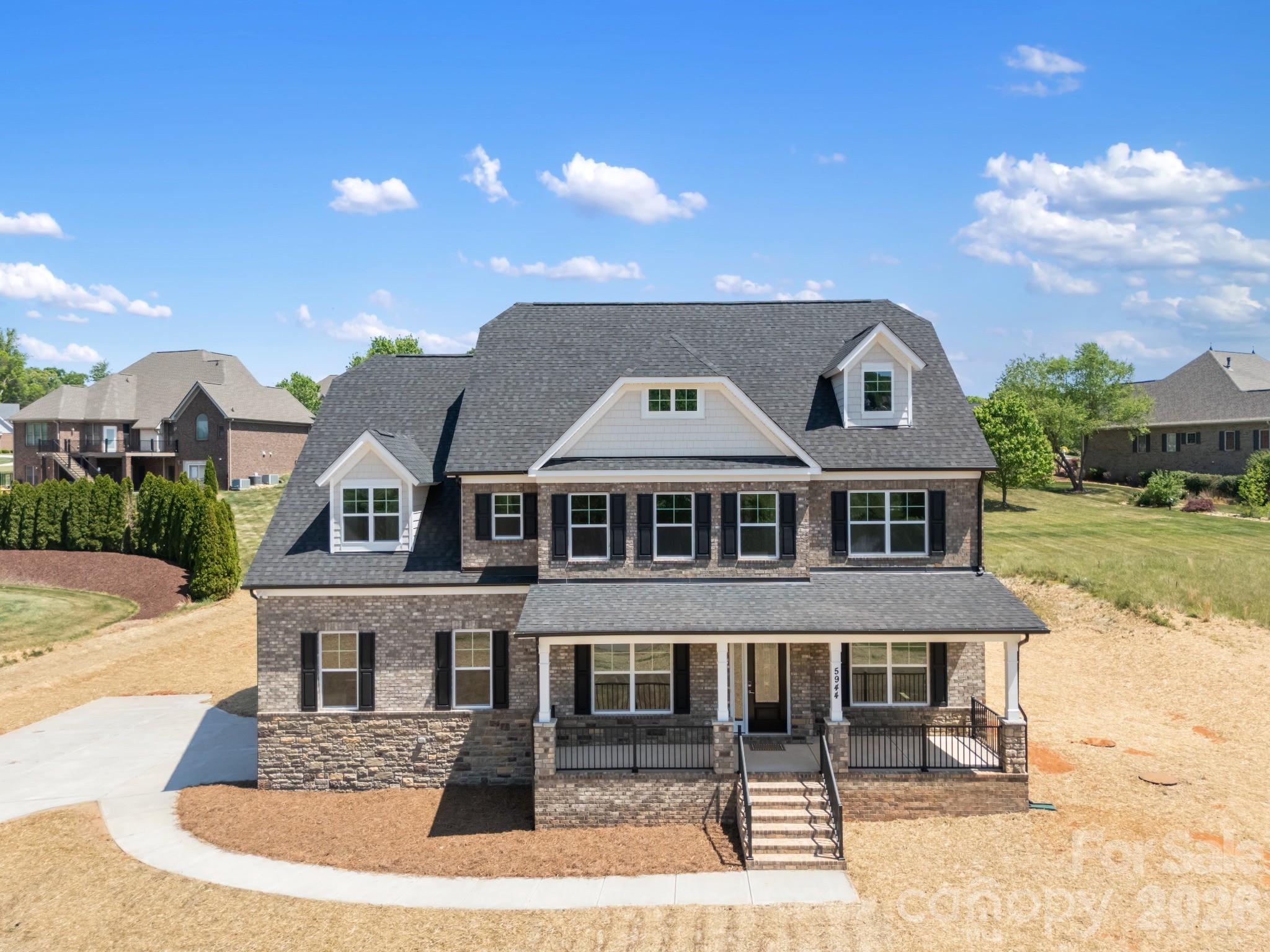 5944 Bakers Point Hickory NC 28602