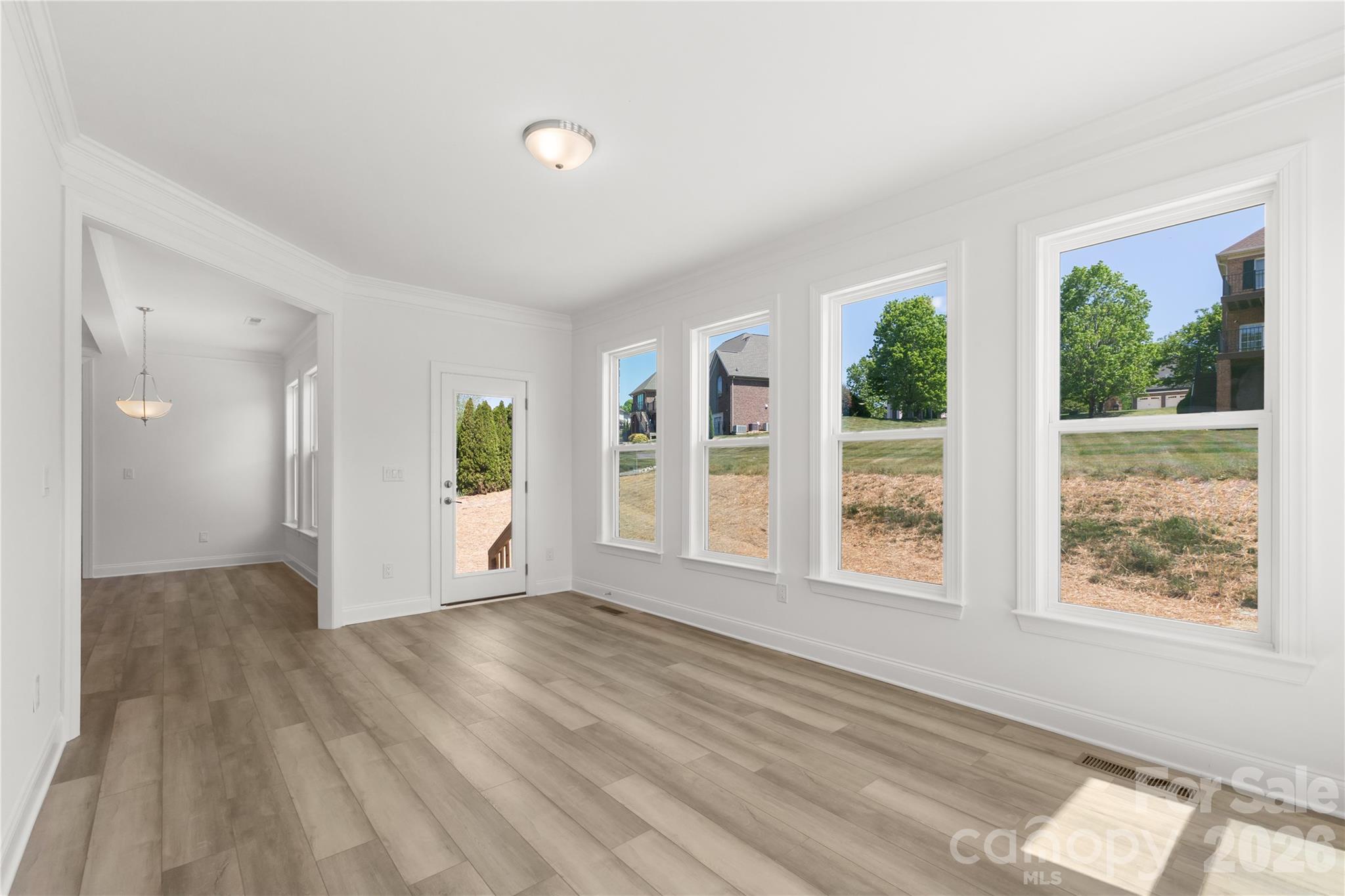 5944 Bakers Point Hickory NC 28602