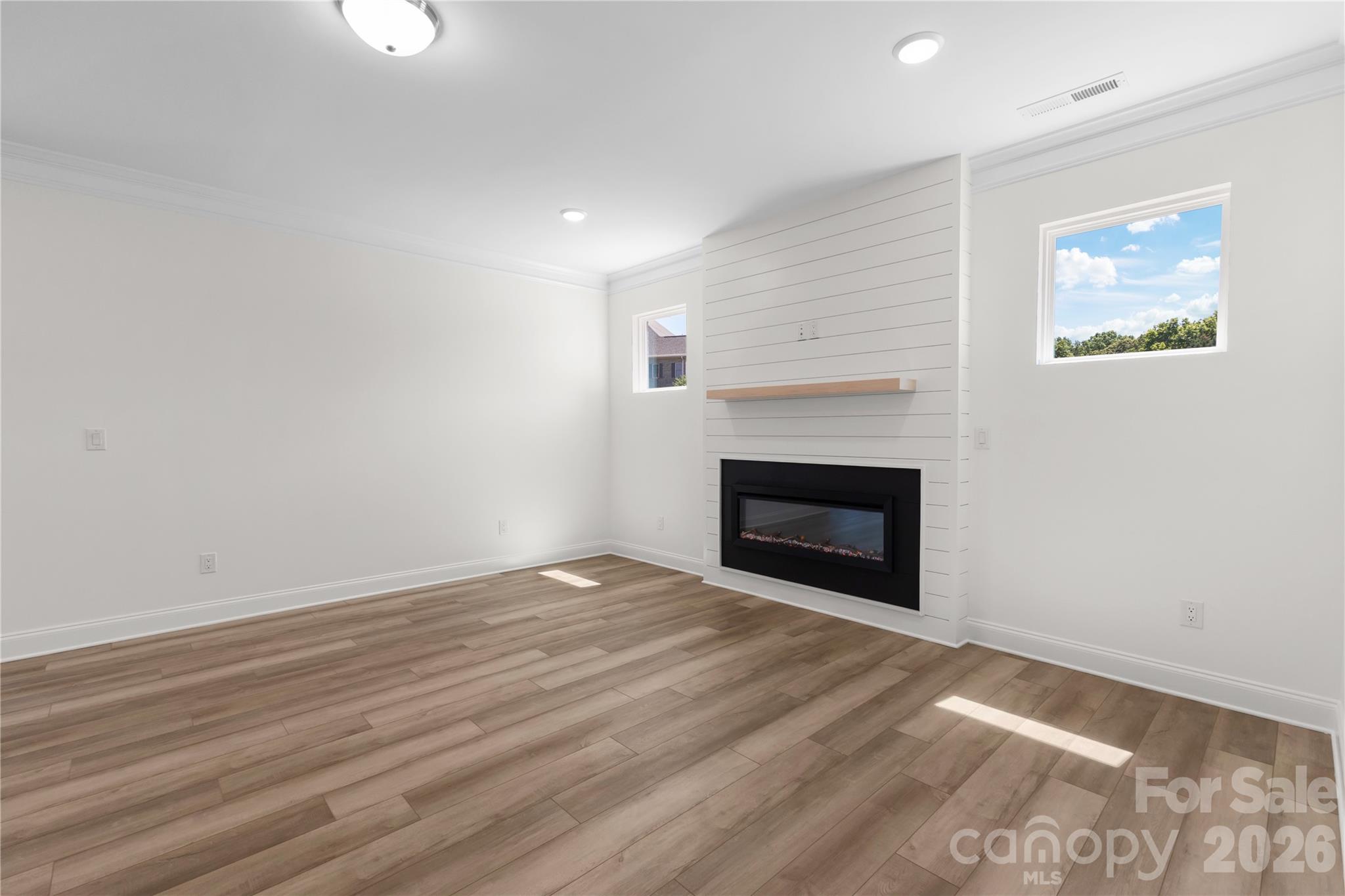 5944 Bakers Point Hickory NC 28602