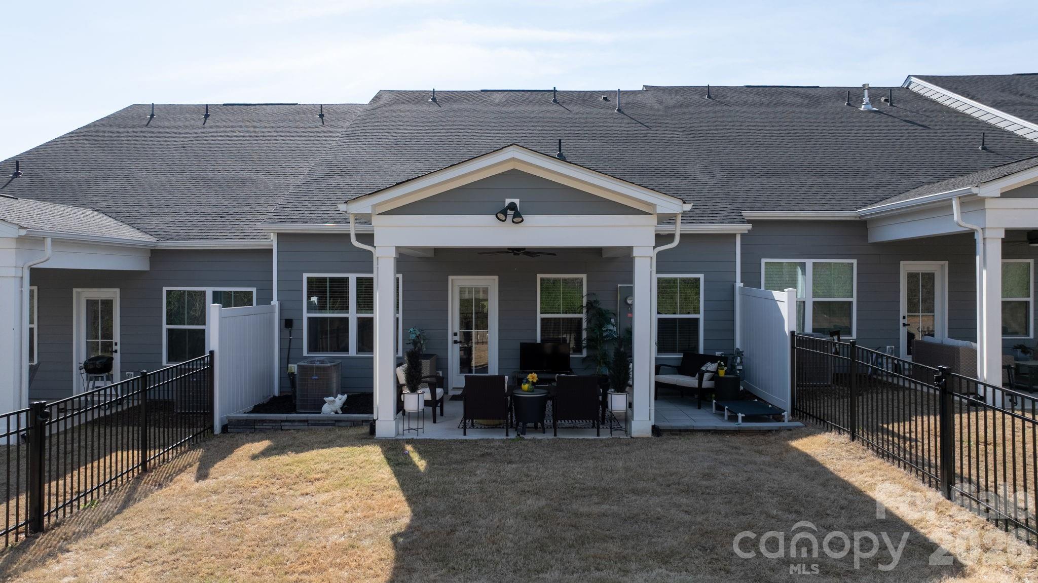 910 Prince Garrett Way Denver NC 28037