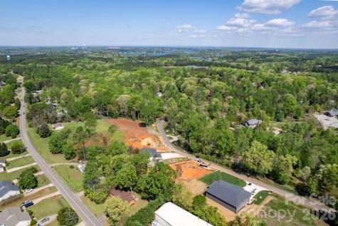 139 Poplar Grove Road Mooresville NC 28117