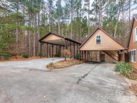 201 Hawk Ridge Drive Mill Spring NC 28756