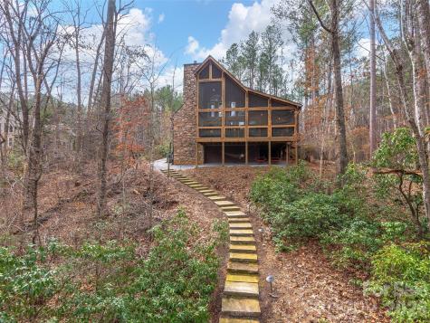 201 Hawk Ridge Drive Mill Spring NC 28756