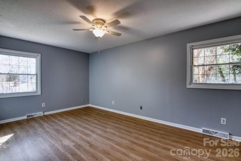 91 Haw Creek Circle Asheville NC 28805