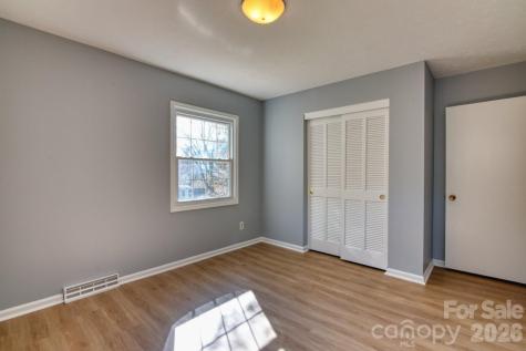 91 Haw Creek Circle Asheville NC 28805