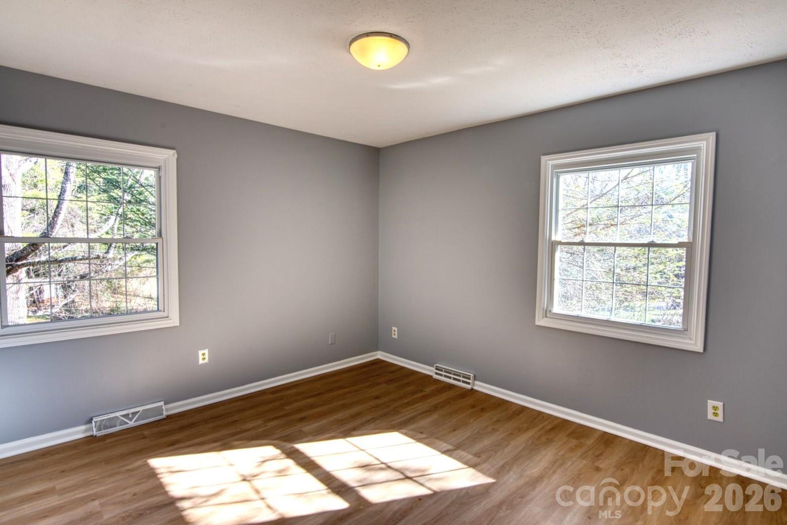 91 Haw Creek Circle Asheville NC 28805