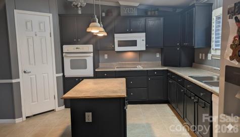 1163 Pit A Tat Road Kershaw SC 29067