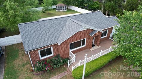 204 Clinton Avenue Clover SC 29710