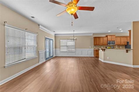2532 Glyncastle Way Gastonia NC 28056
