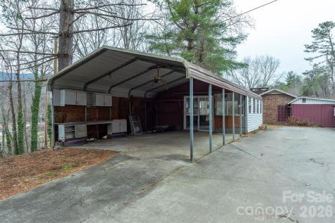 175 & 179 River Lane Canton NC 28716