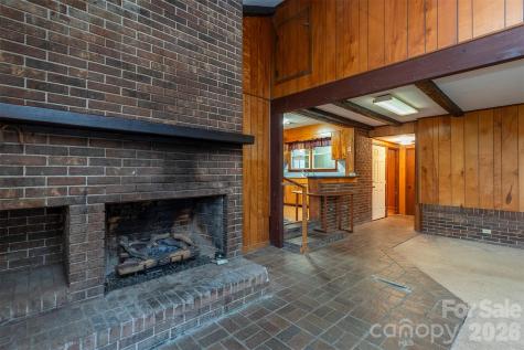 175 & 179 River Lane Canton NC 28716