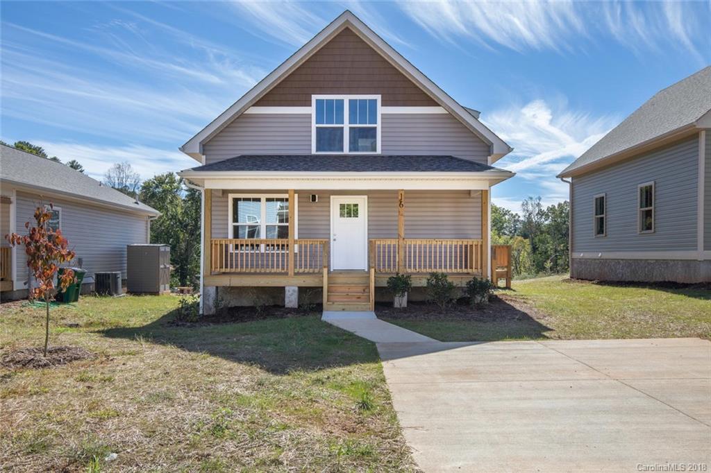 16 Yarrow Meadow Road Weaverville NC 28787