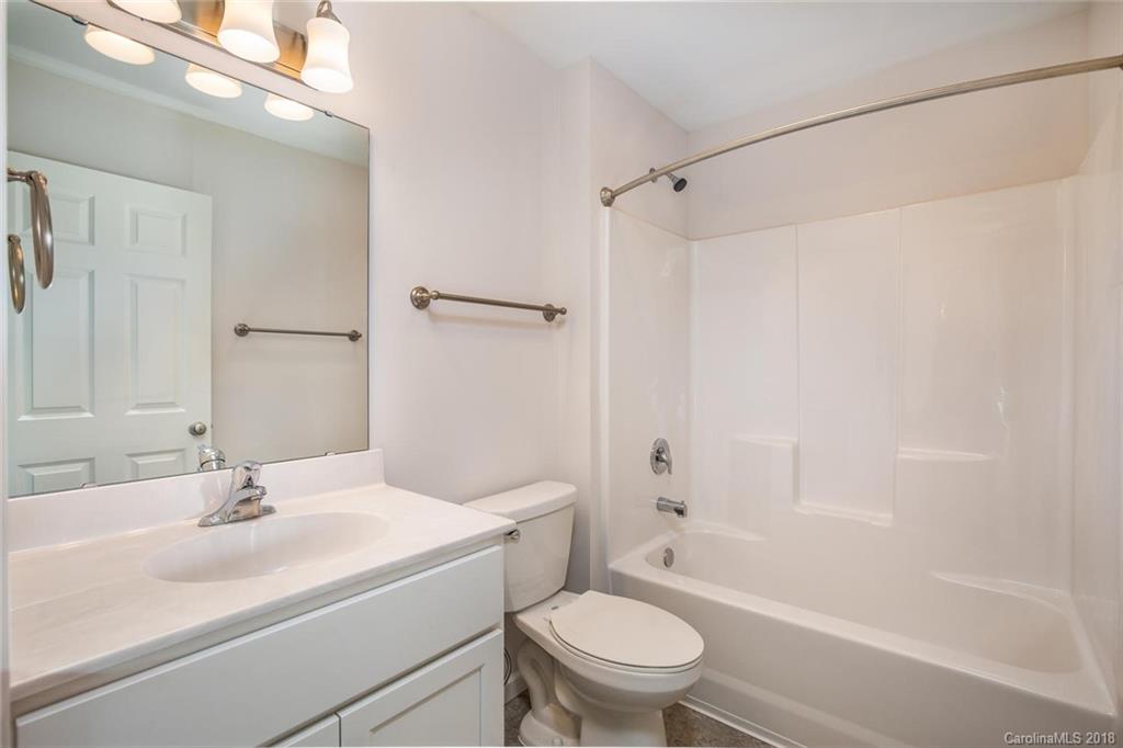 16 Yarrow Meadow Road Weaverville NC 28787