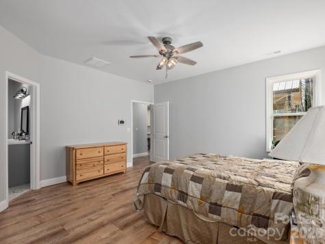 1230 Terrys Gap Road Hendersonville NC 28792
