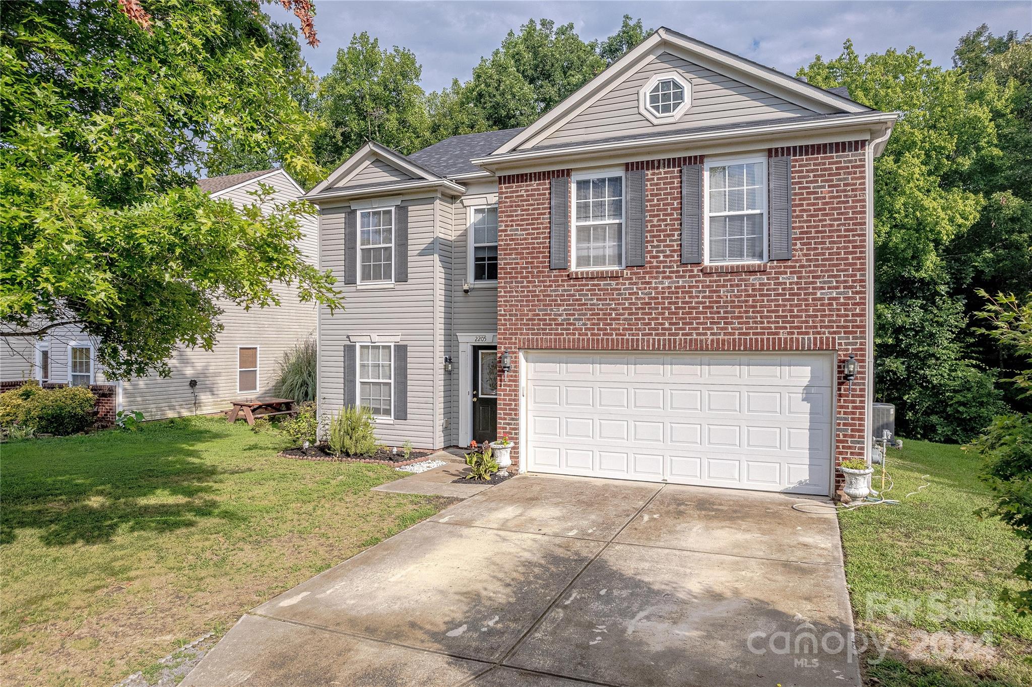 2205 Thorn Crest Drive Waxhaw NC 28173