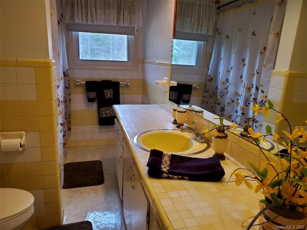 124 Dogwood Drive Morganton NC 28655