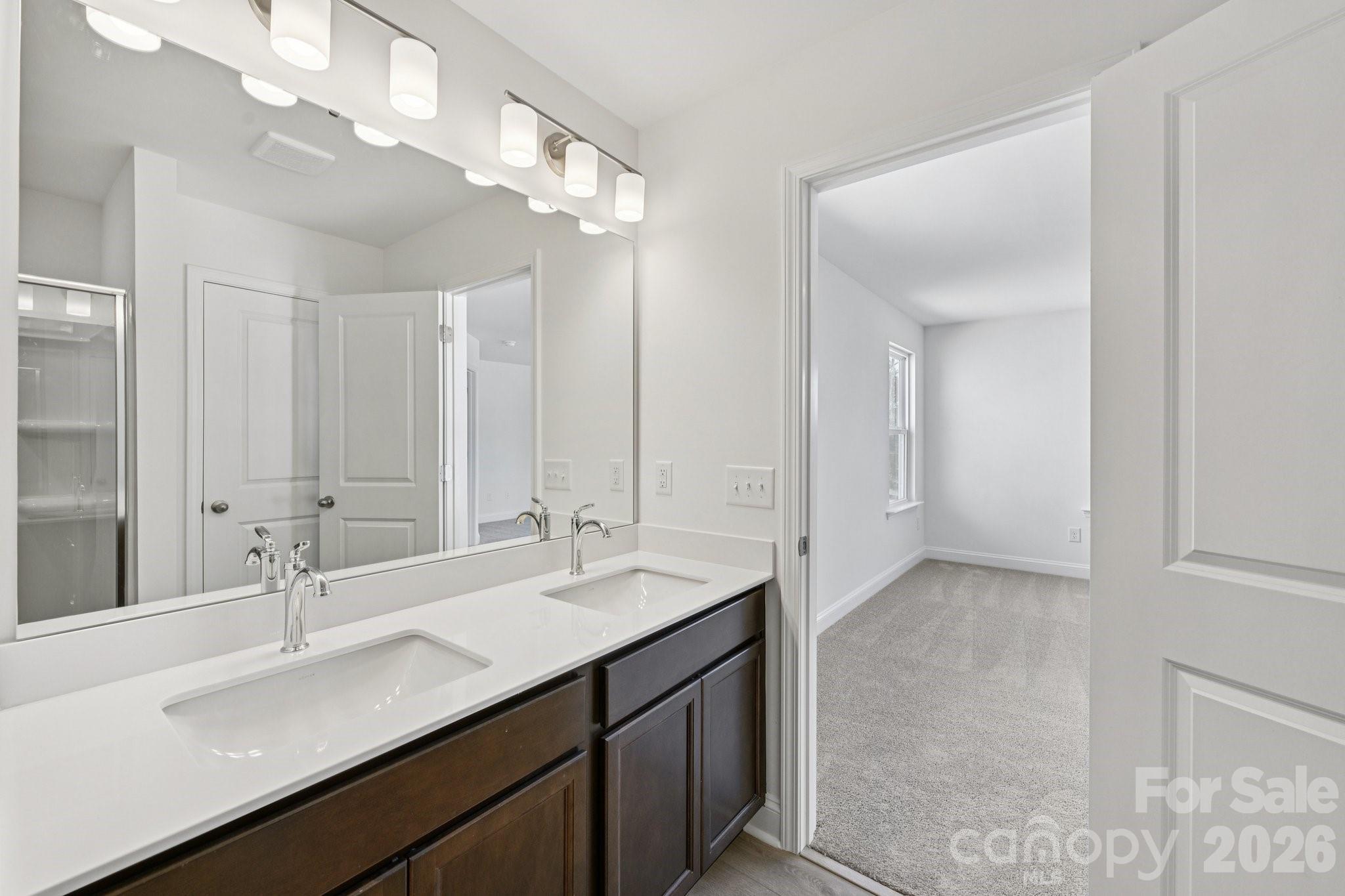 7635 Ethora Way Charlotte NC 28216