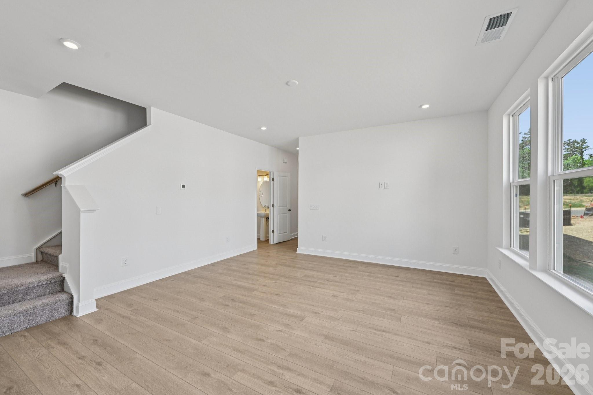 7635 Ethora Way Charlotte NC 28216