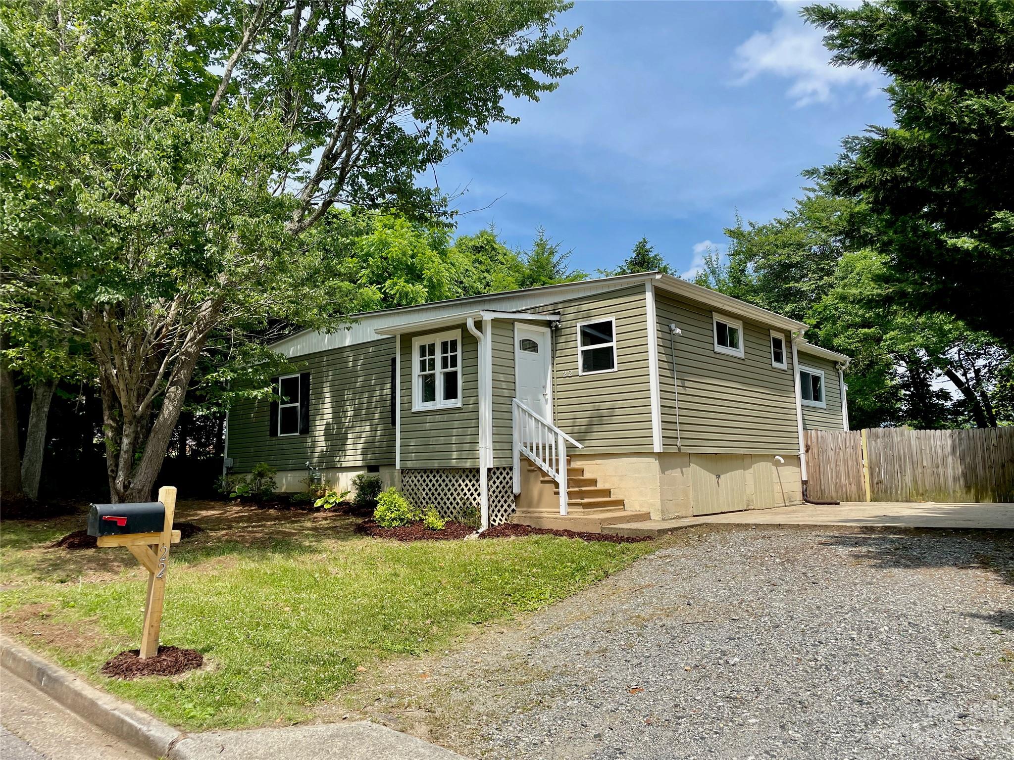 22 White Avenue Asheville NC 28803