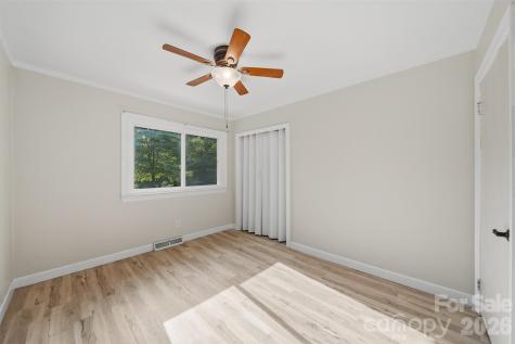 1108 Delwood Drive SW Lenoir NC 28645