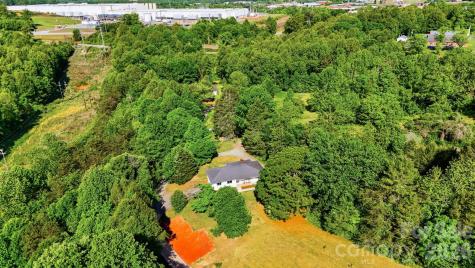 1108 Delwood Drive SW Lenoir NC 28645
