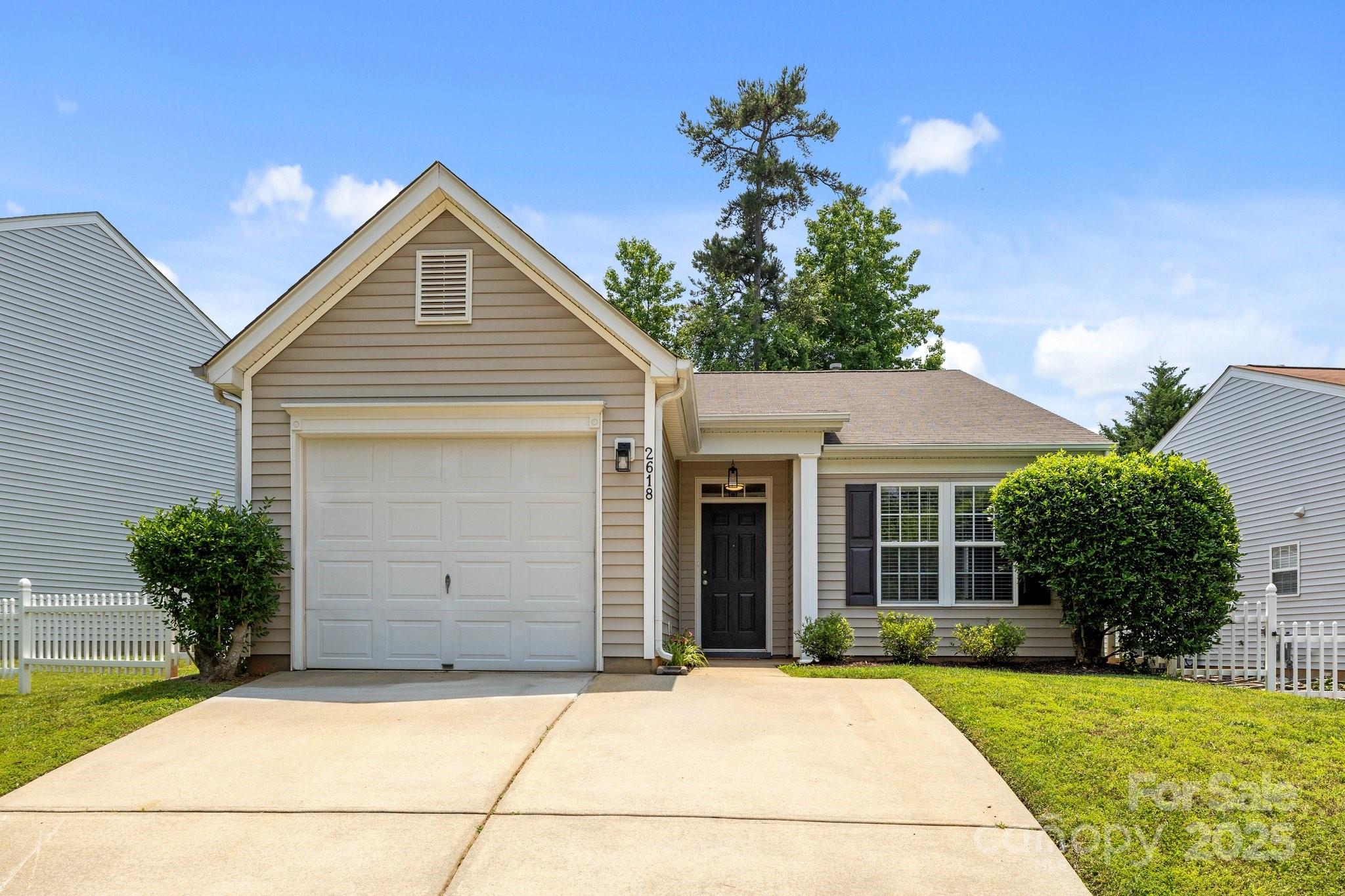 2618 Oasis Lane Charlotte NC 28214