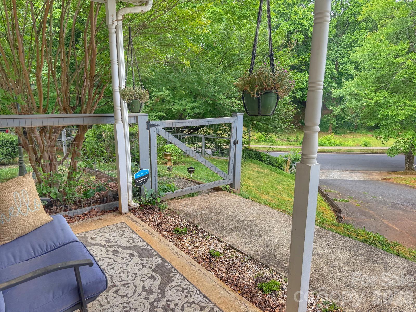 315 French Street Charlotte NC 28216