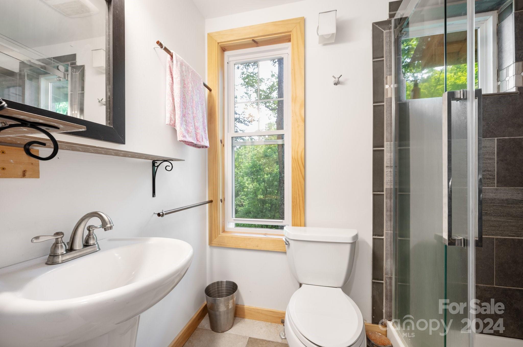 62 Will Campbell Road Swannanoa NC 28778