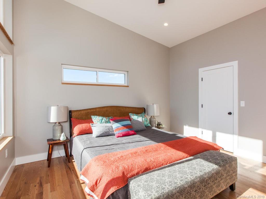 46 Baker Place Asheville NC 28806