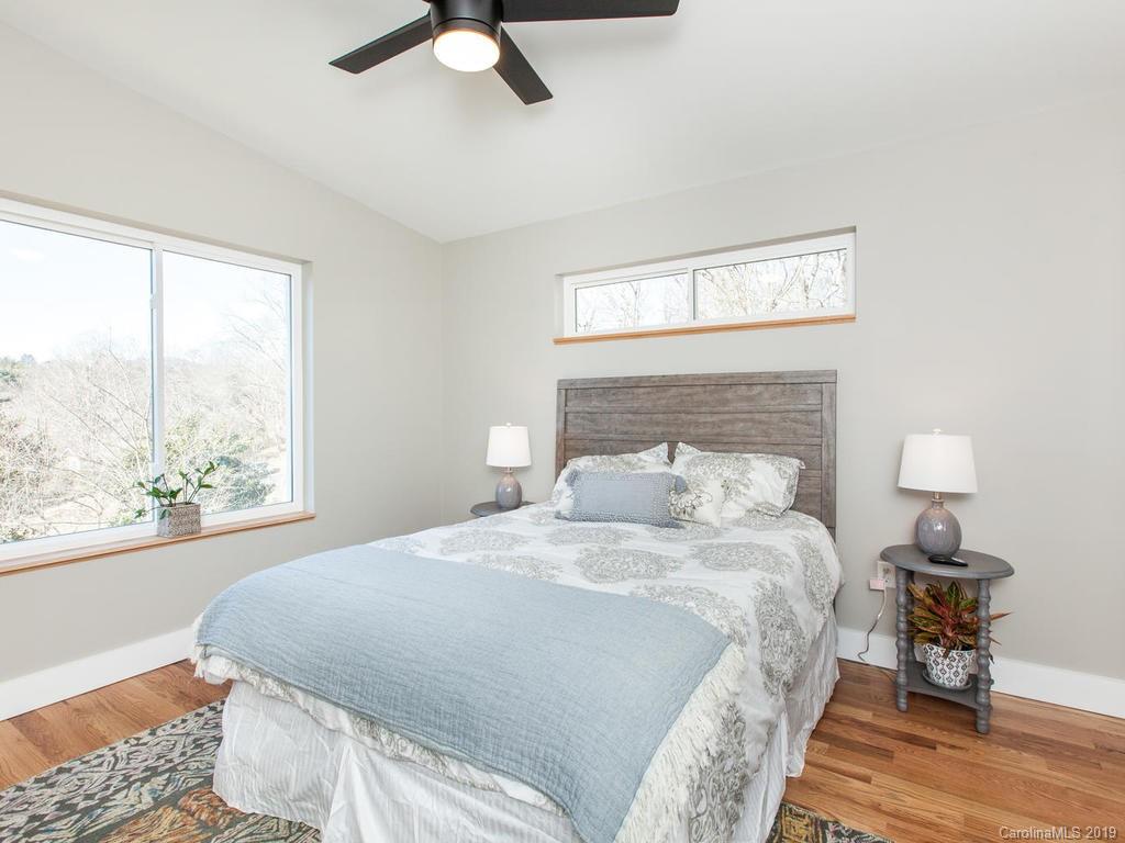 46 Baker Place Asheville NC 28806
