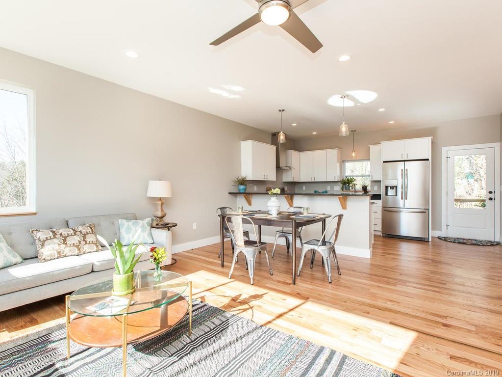46 Baker Place Asheville NC 28806