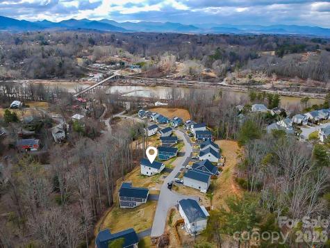 147 Northbend Drive Asheville NC 28804