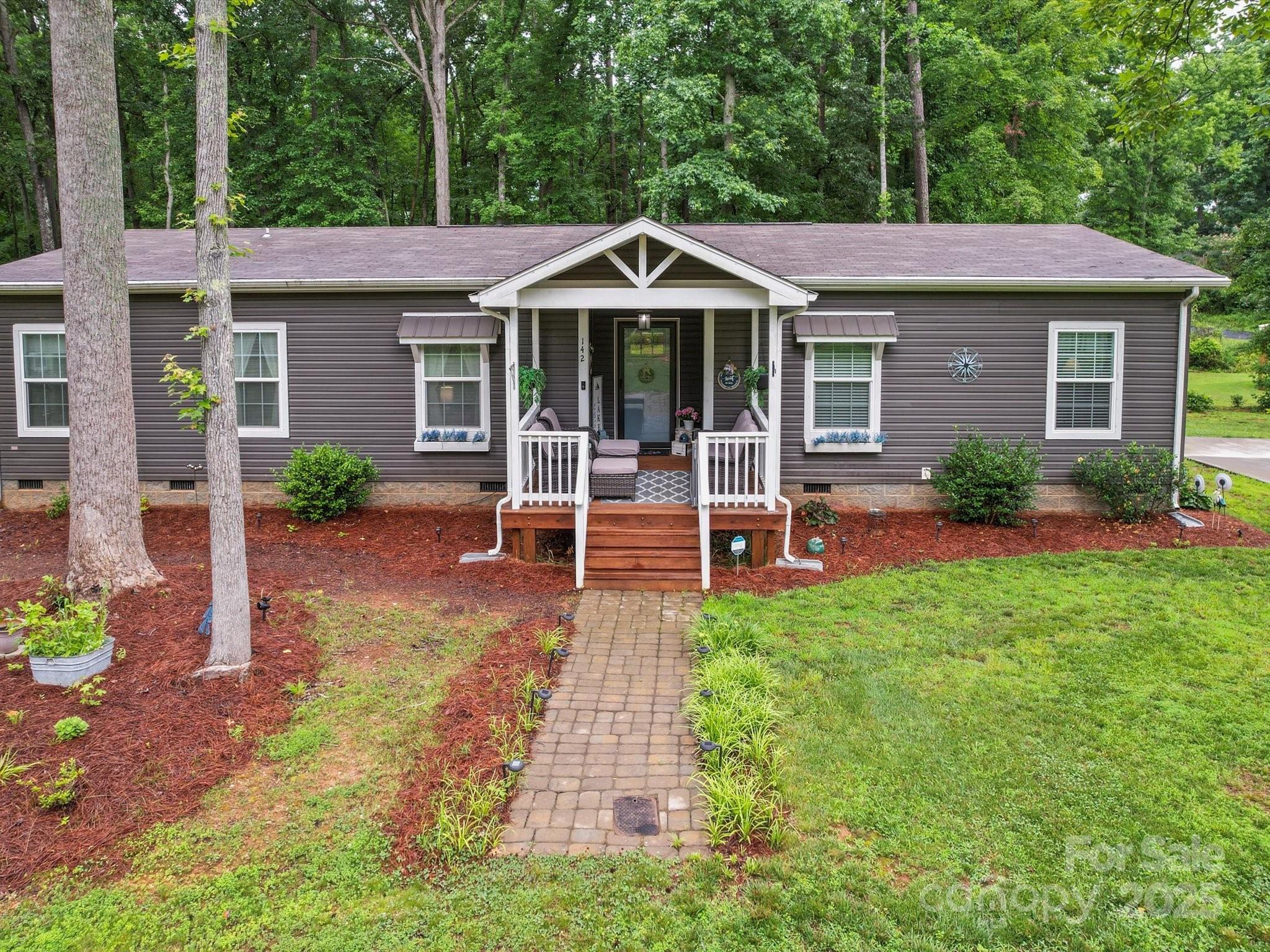 142 Hickory Road Lexington NC 27292