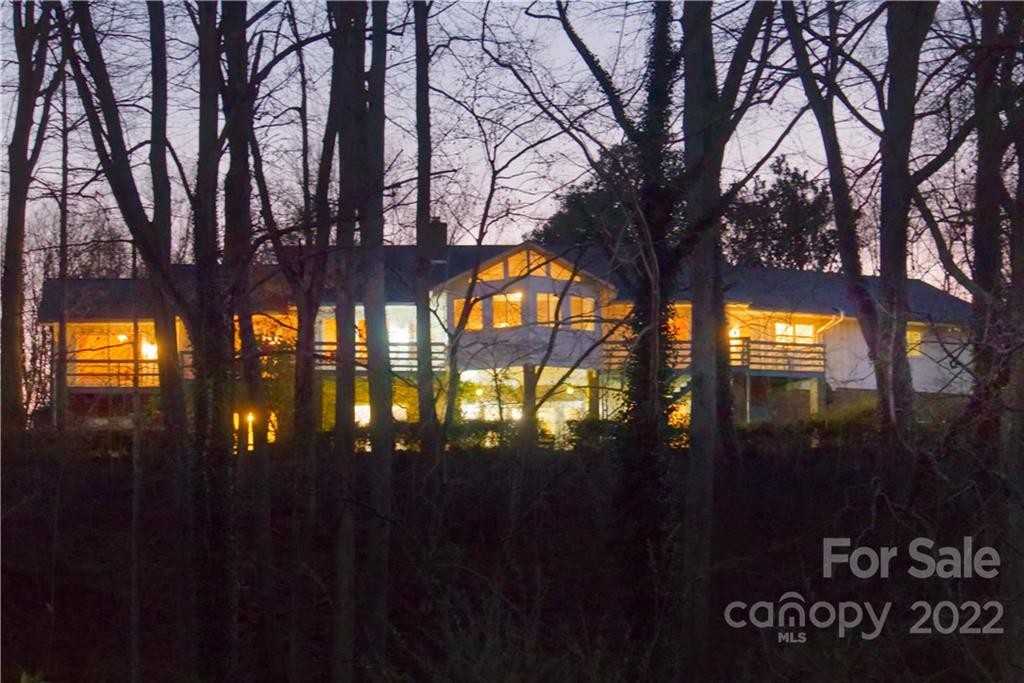 712 Hopewell Road Morganton NC 28655