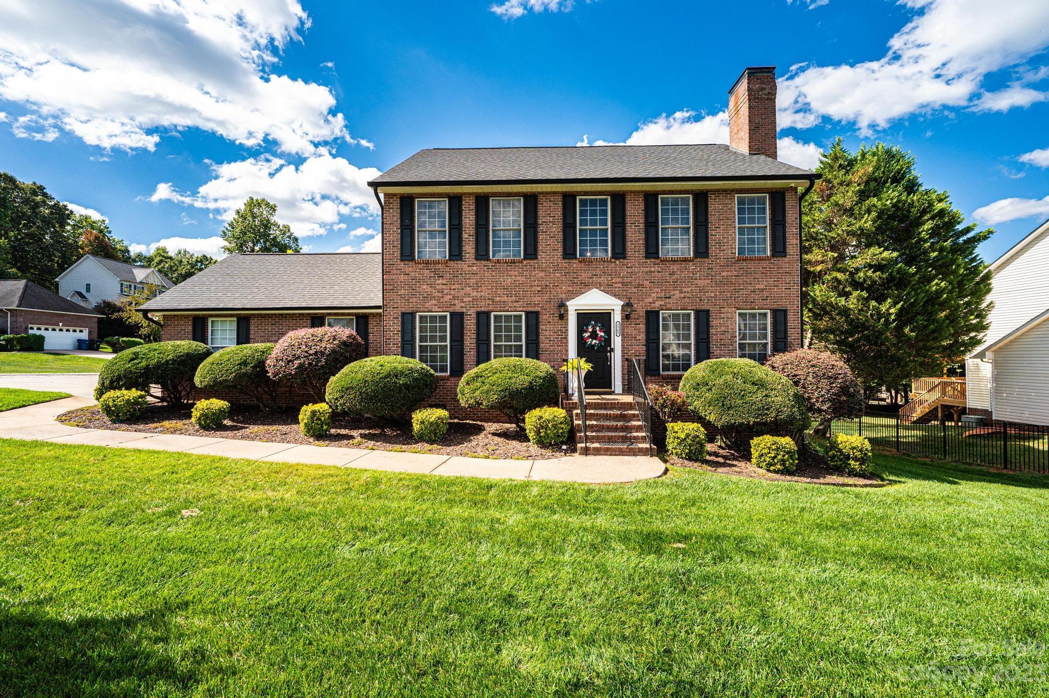 2565 Ironwood Drive Hickory NC 28602