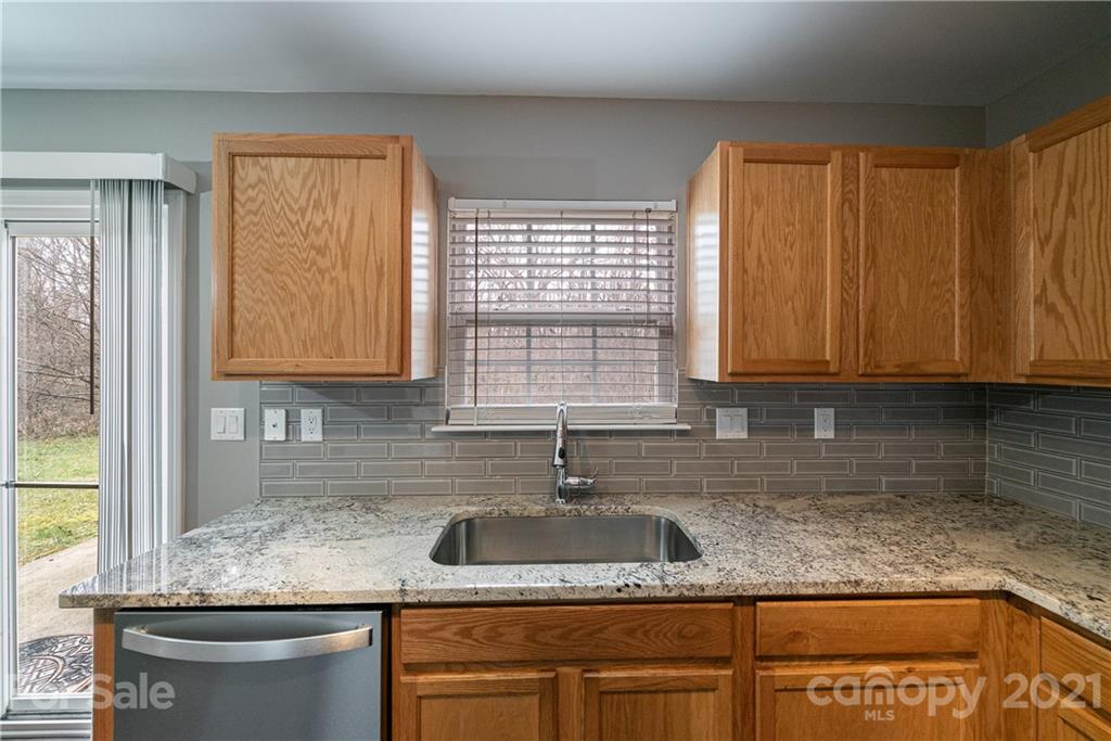 2162 Cindy Creek Lane Charlotte NC 28216