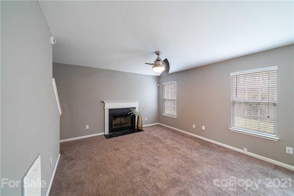 2162 Cindy Creek Lane Charlotte NC 28216