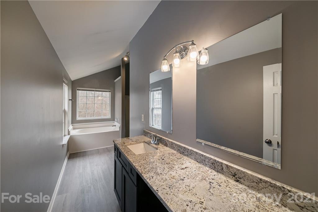 2162 Cindy Creek Lane Charlotte NC 28216