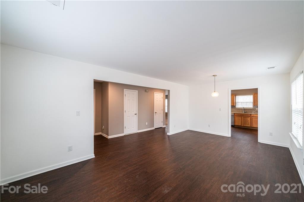 2162 Cindy Creek Lane Charlotte NC 28216