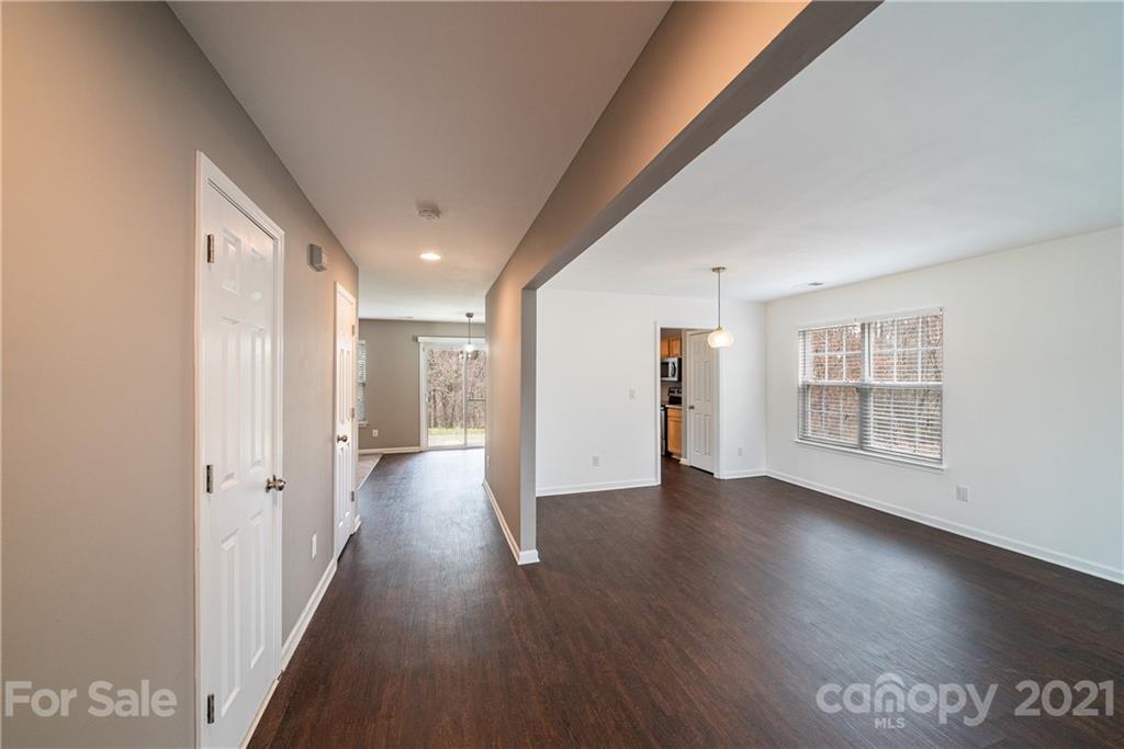 2162 Cindy Creek Lane Charlotte NC 28216