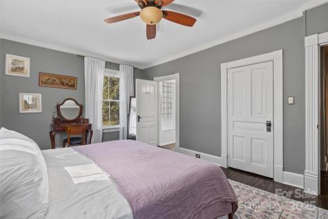 34 Broadway Avenue Tryon NC 28782