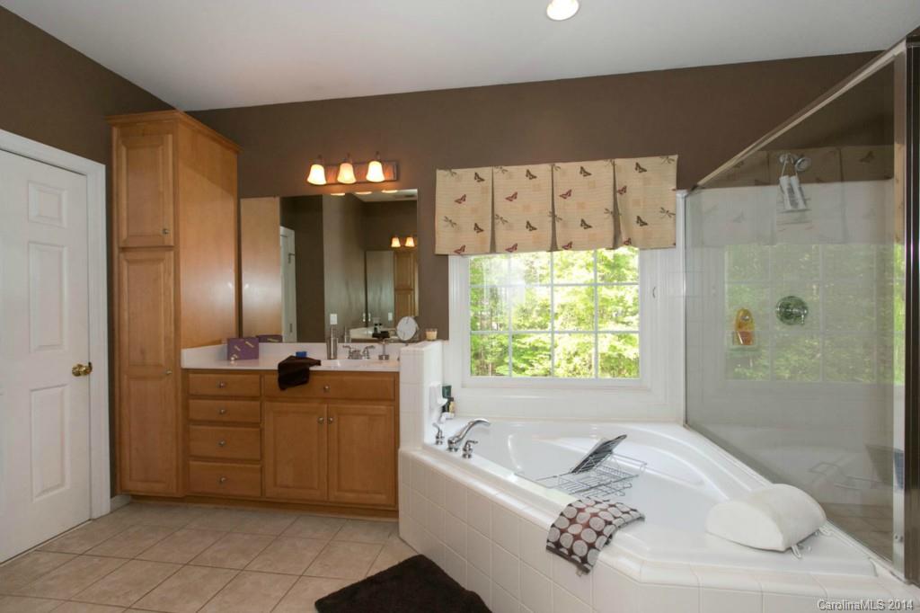 12475 Preservation Pointe Drive Charlotte NC 28216