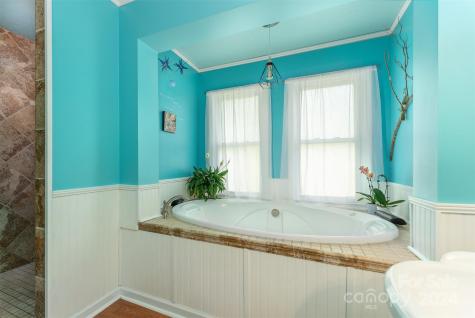 1551 Turnpike Road Canton NC 28716