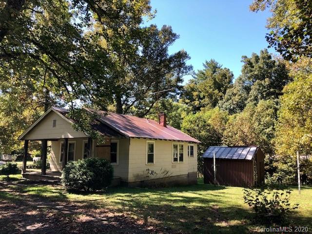 136 Whitaker Road Fairview NC 28730